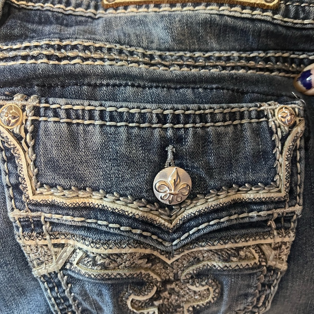 Rock Revival shorts.  Size 34